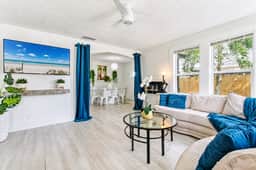 Charming St Augustine Oasis/Game Room/Family Fun - Image 2