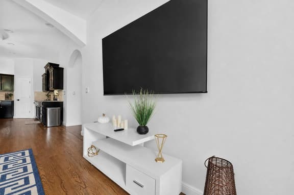 San Antonio Country Escape | Game Loft + BBQ Grill - Image 1